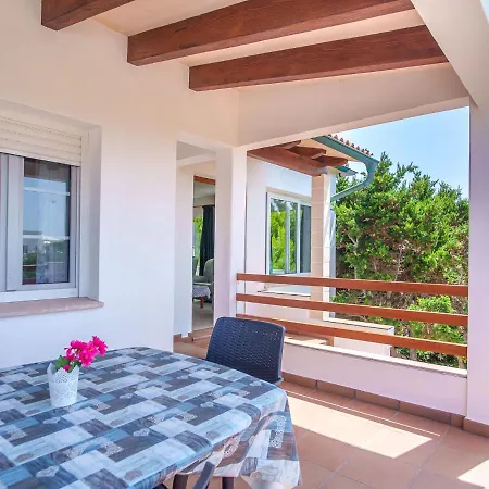בית נופש Carmen By Interhome *